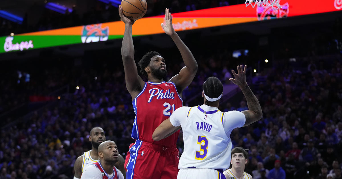 Coronavirus sports video fix: Watch the 76ers beat the Lakers for