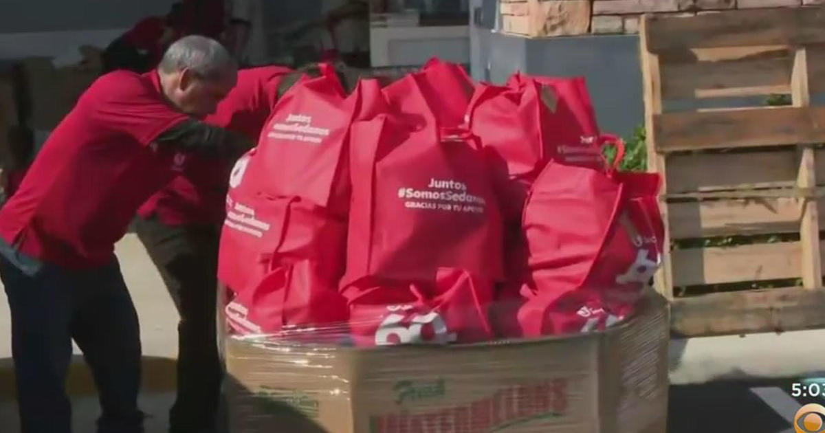 CAMACOL continues yearly tradition of food basket giveway for the holiday seasons