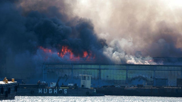 US-NEWS-NYPD-WAREHOUSE-FIRE-NY 