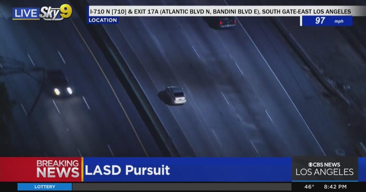 Deputies chasing armed robbery suspect on 710 Freeway near Bell Gardens