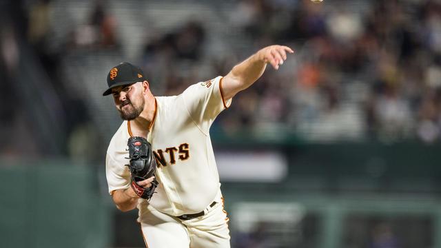 San Francisco Giants starting pitcher Carlos Rodon (16) throws a pitch during the MLB professional baseball game between the Colorado Rockies and San Francisco Giants on September 29, 2022 at Oracle Park in San Francisco, CA. 