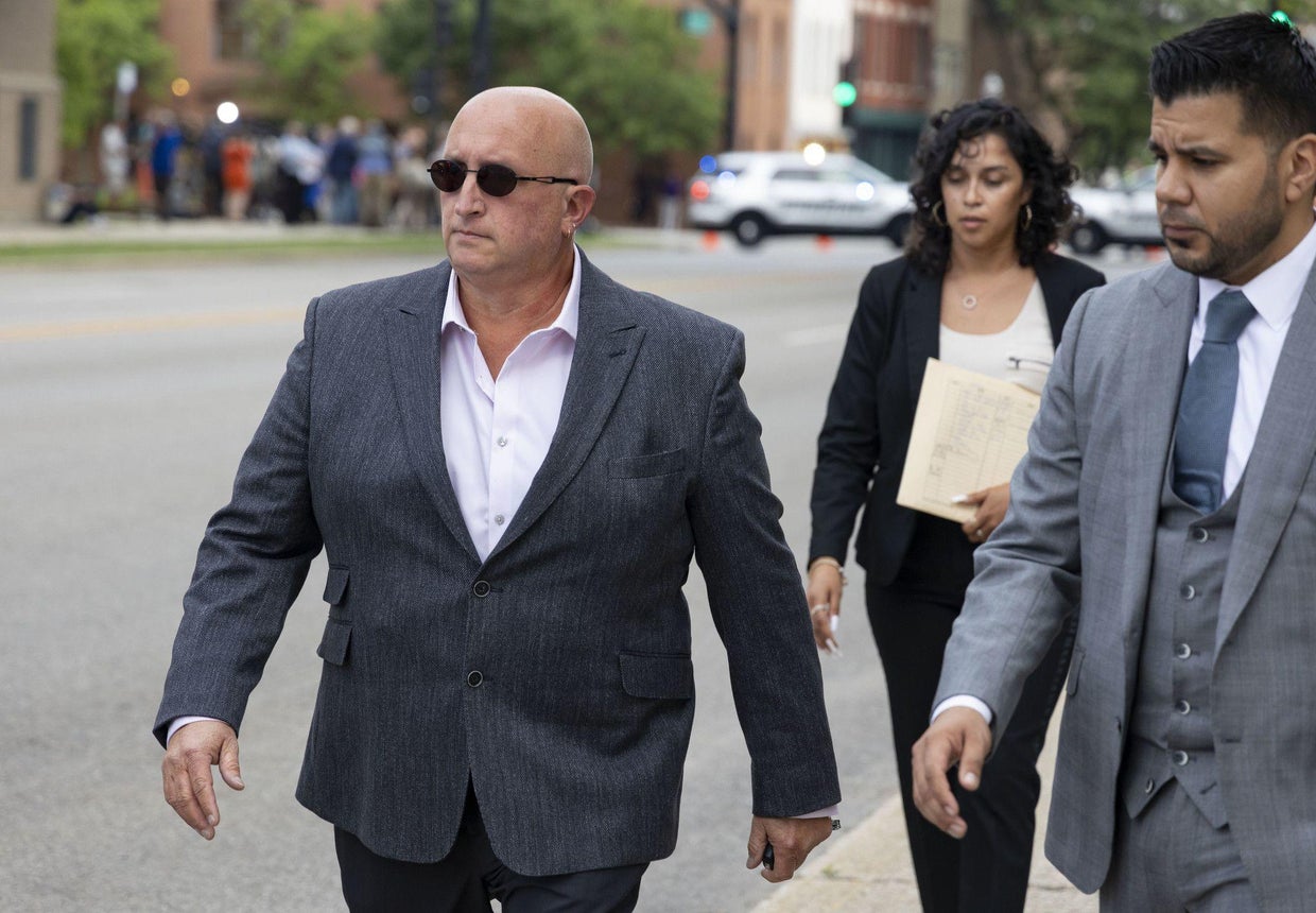Father of Highland Park mass shooting suspect indicted by grand jury ...