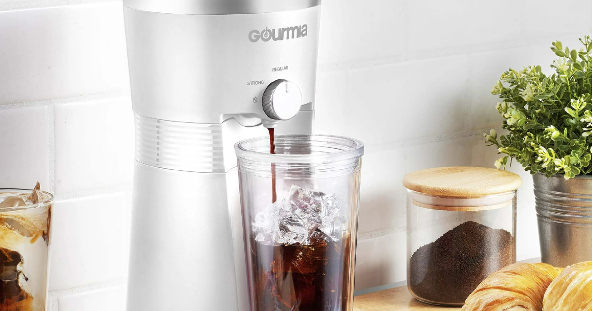 Walmart is practically giving away this Gourmia iced coffee maker ahead