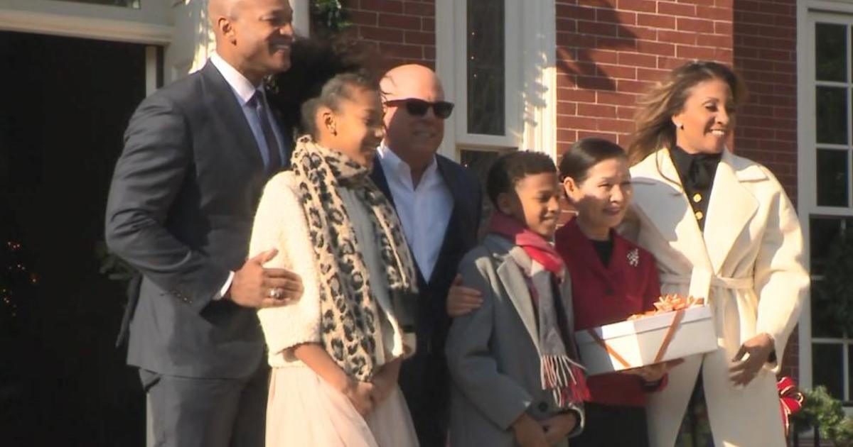 Governor-elect Wes Moore, Family Tours Government House With Outgoing ...