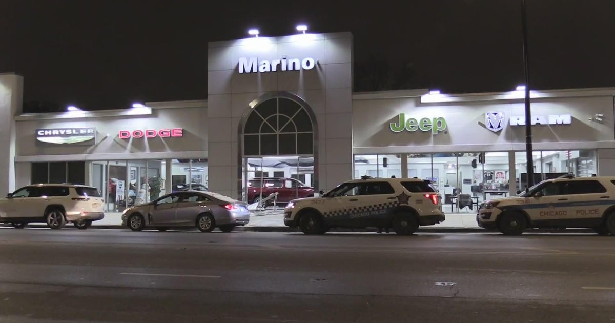 Thieves steal multiple cars from Portage Park dealership CBS Chicago