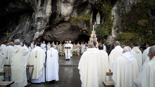 FRANCE-HEALTH-VIRUS-RELIGION-LOURDES 