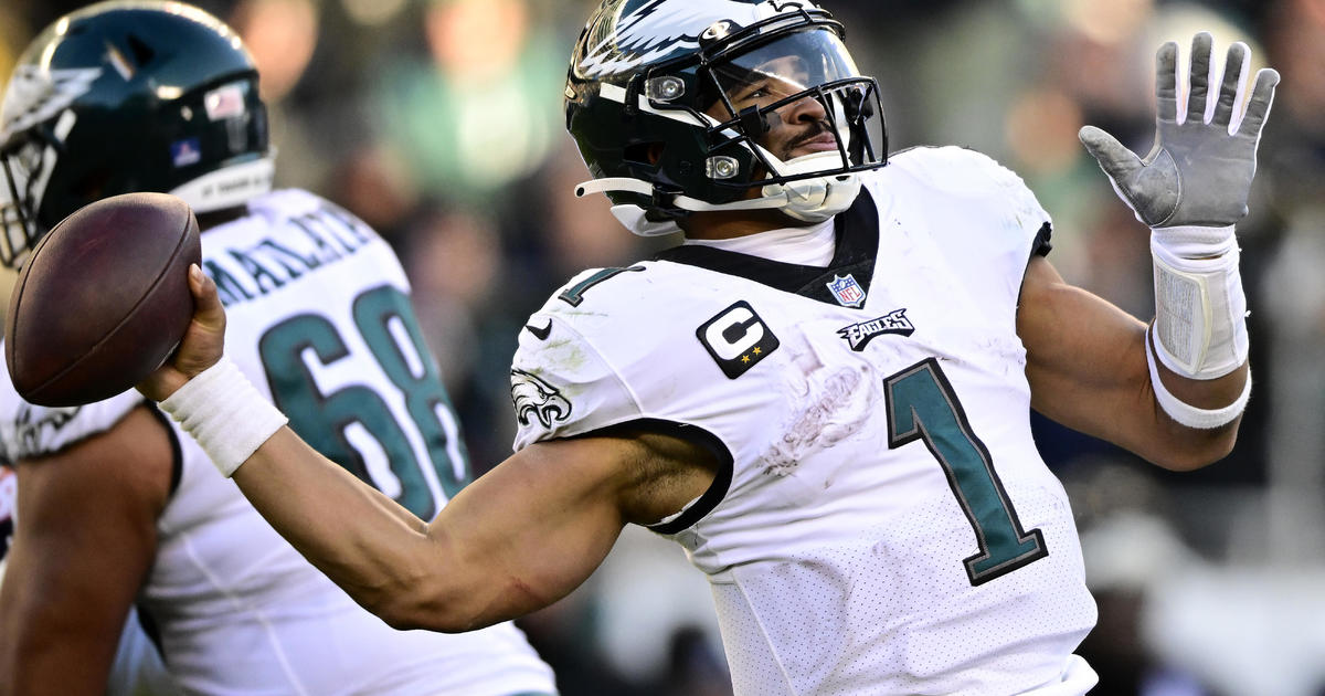 WATCH: Philadelphia Eagles QB Jalen Hurts Going Viral for Stiff Arm vs. New  York Jets - Tracker - Sports Illustrated Philadelphia Eagles News, Analysis  and More