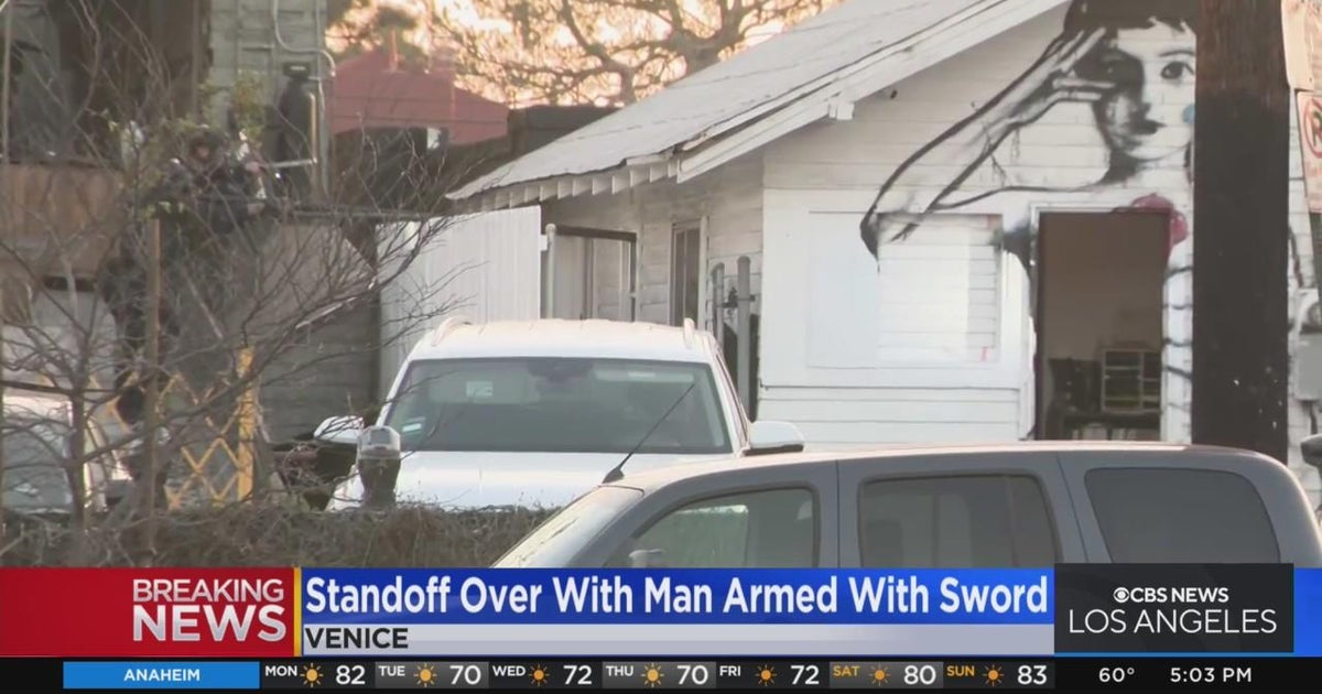 Man taken into custody after barricading in Venice home with sword ...