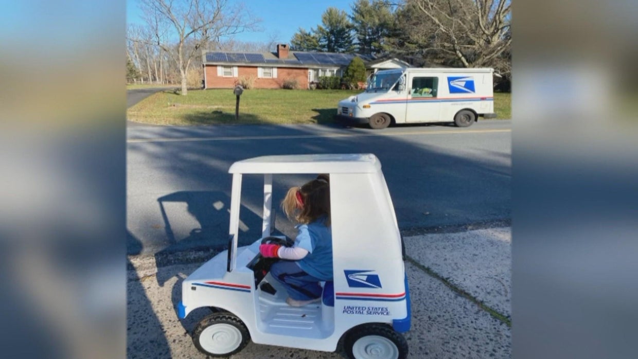 17vo-3-year-old-mail-carrier-frame-236.jpg 