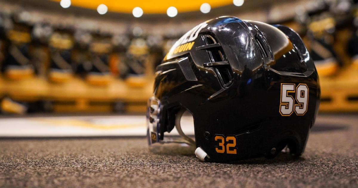 Pittsburgh Penguins to wear No. 32 decals on helmets to honor Franco Harris  - CBS Pittsburgh