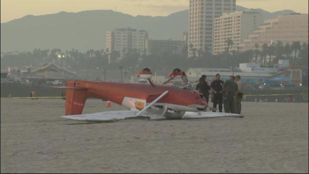 plane-crash-santa-monica.jpg 