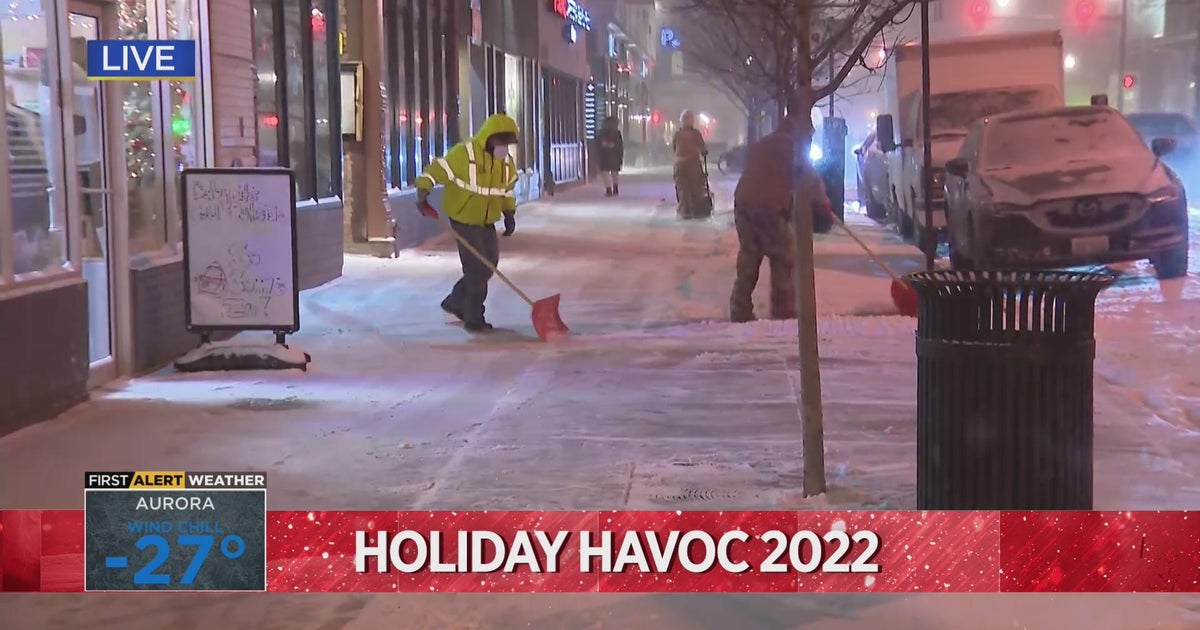 Snow beings to taper off in Hyde Park - CBS Chicago