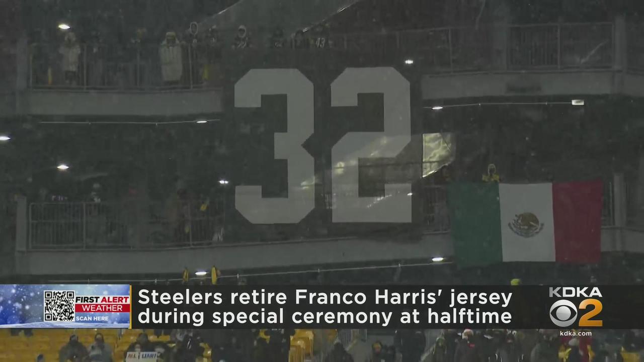 Steelers retire Harris' No. 32