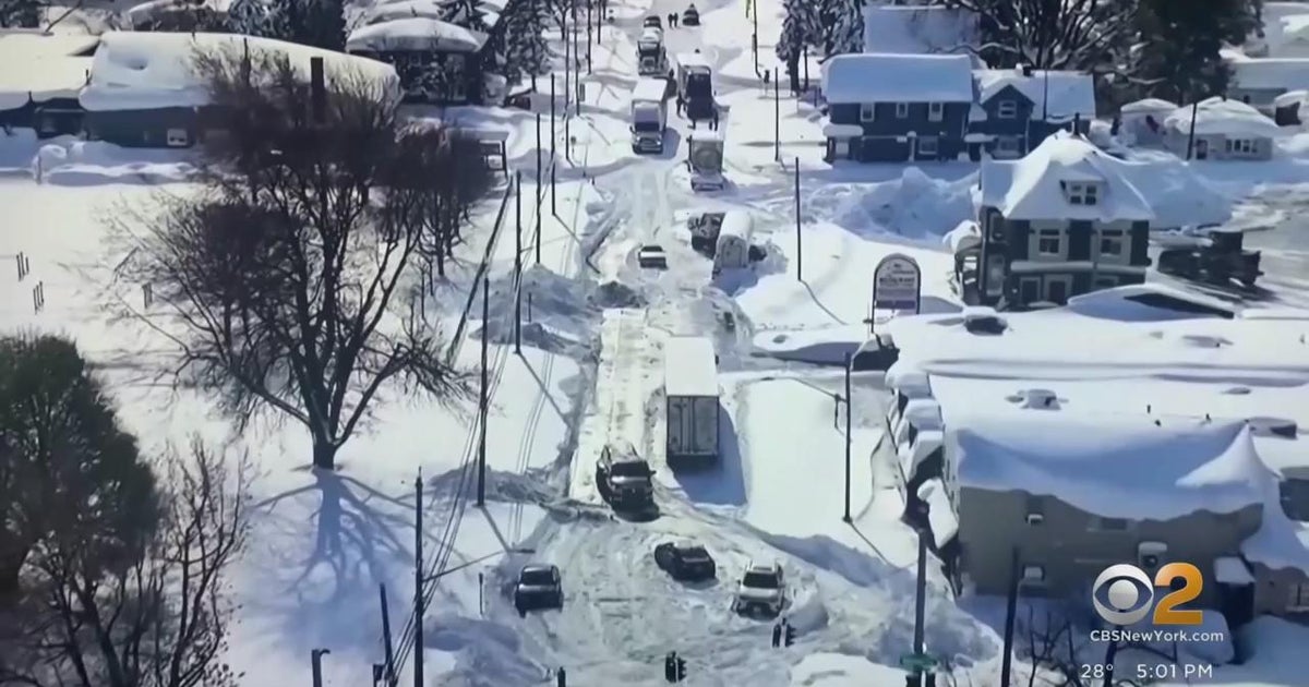 At least 27 dead in Buffalo after winter storm - CBS New York