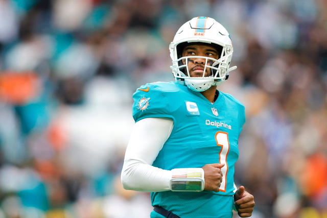 Tua Tagovailoa named AFC offensive player of month after Dolphins'  record-setting start