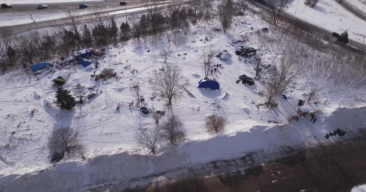 Residents, activists call on Minneapolis to stop clearing homeless encampments