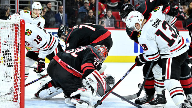 Chicago Blackhawks v Carolina Hurricanes 