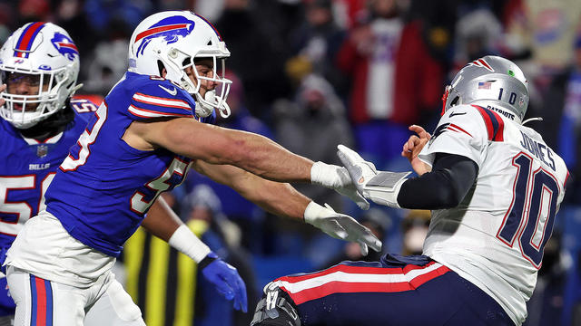 Bills destroy Patriots 47-17 in AFC wild card for worst playoff