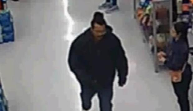 White Settlement PD looking for man after teen girl found unconscious in Academy Sports restroom 