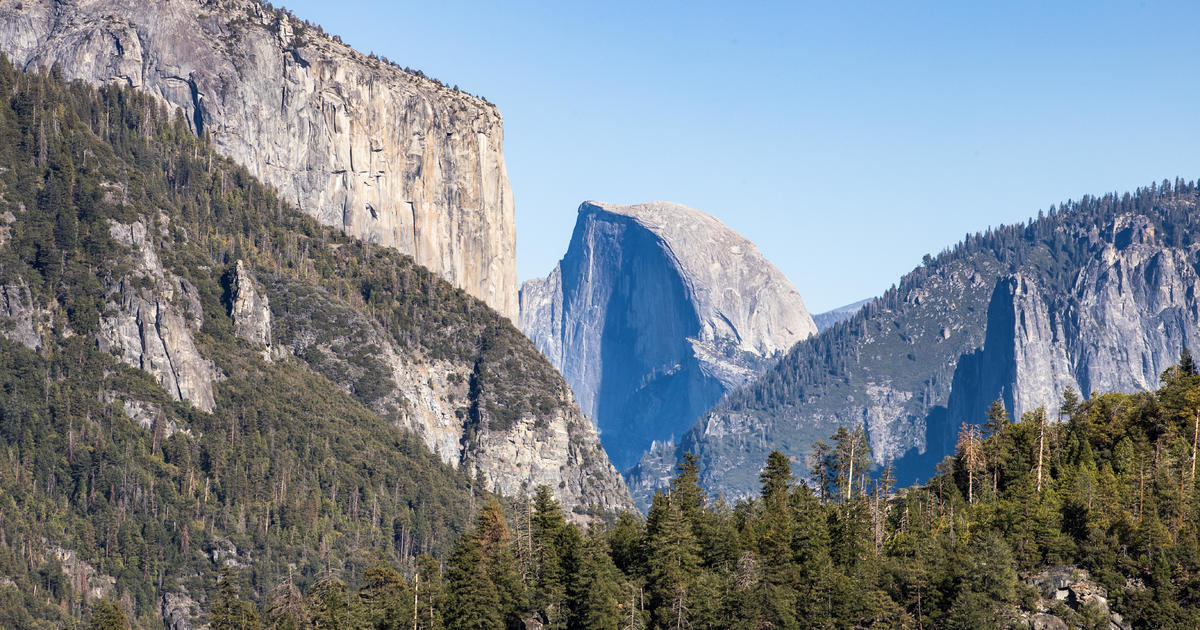 2 killed in rockslide at entrance to Yosemite National Park