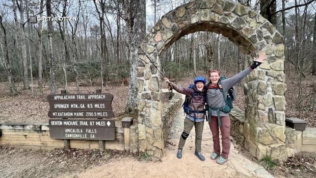 Mother-daughter duo finish 2,200-mile hike through Appalachian Trail for Parkinson's research