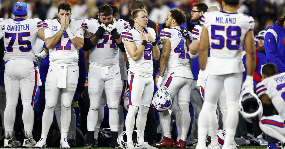 What channel is Buffalo Bills game today? (1/2/2023) FREE LIVE