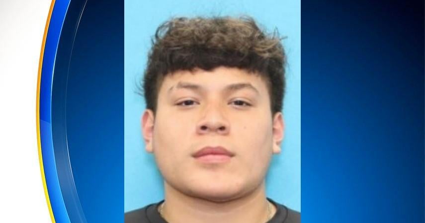 Dallas police searching for teen who they say shot, killed man in Oak