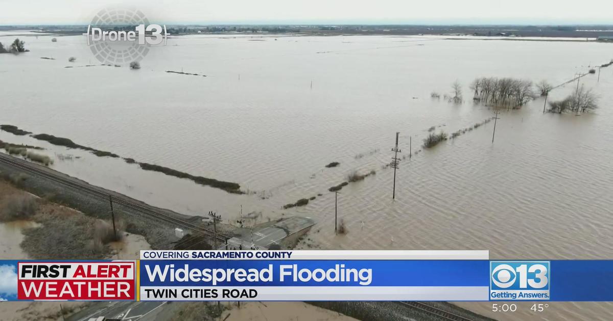Who's working to fill the holes in levees to prevent future flooding