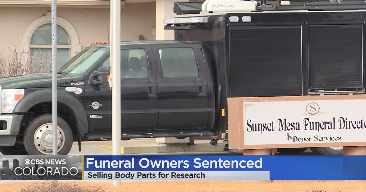 Funeral home owner accused of selling body parts gets 20 years in