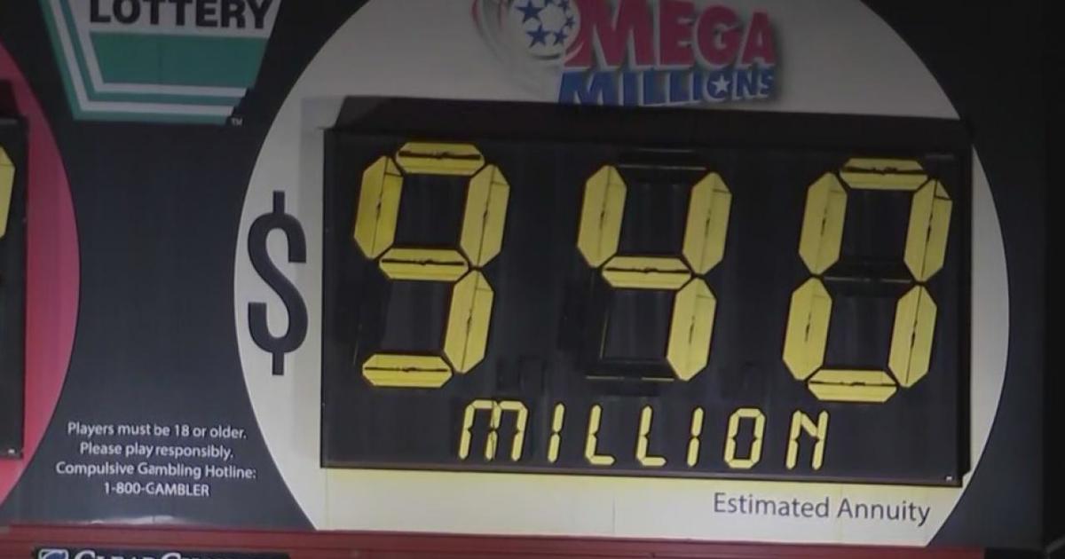 Mega Millions Jackpot Grows To $940 Million After No Winners - CBS ...