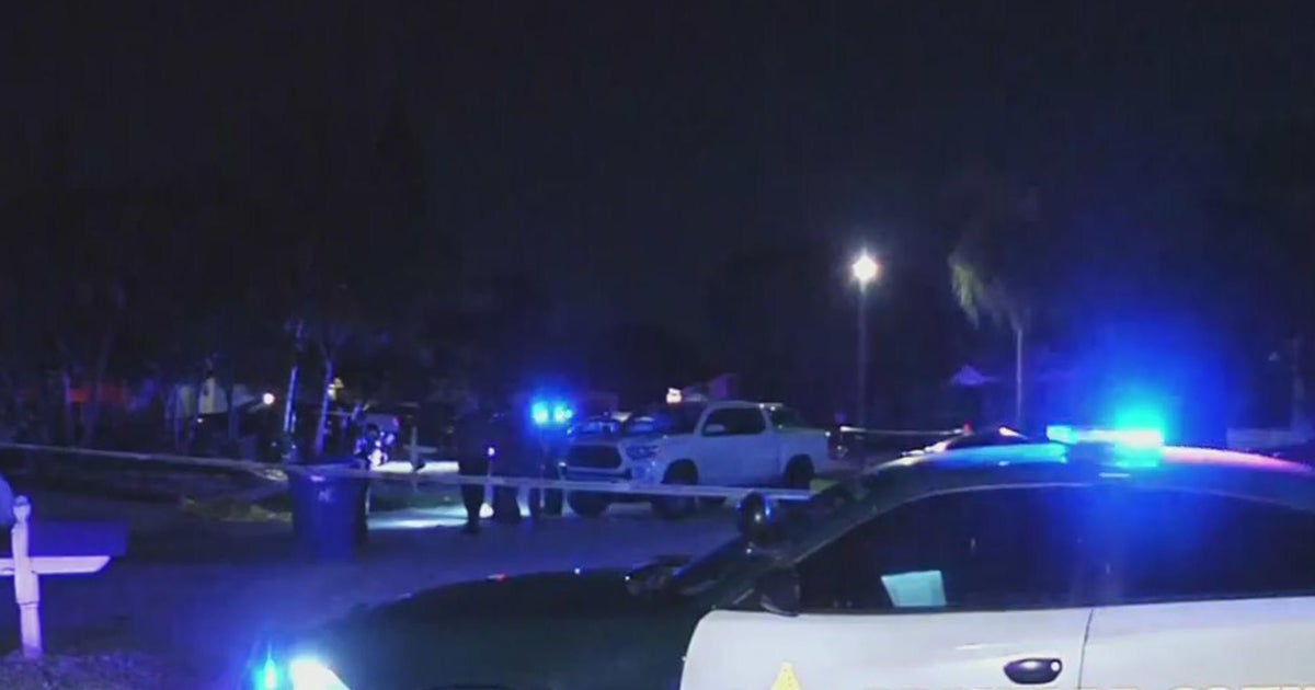 Deadly shooting in front of North Lauderdale home CBS Miami
