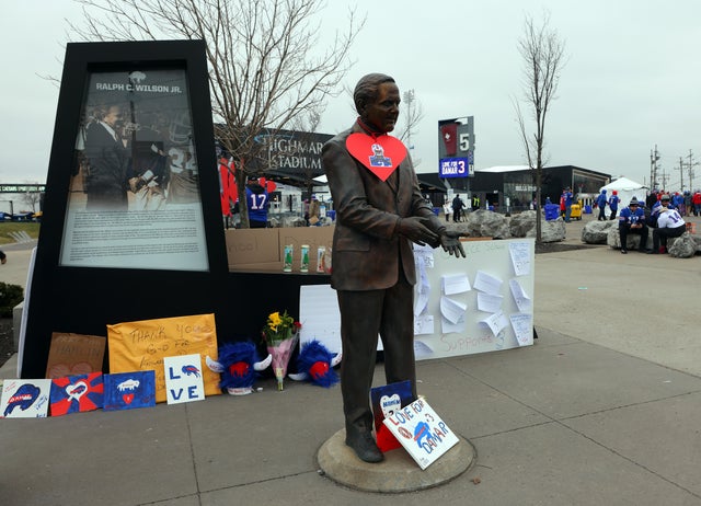 New England Patriots v Buffalo Bills 