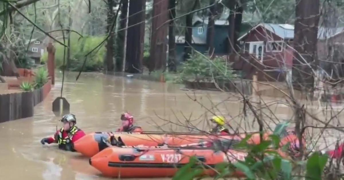 Nonstop rain leads to San Lorenzo River flooding in Felton CBS San