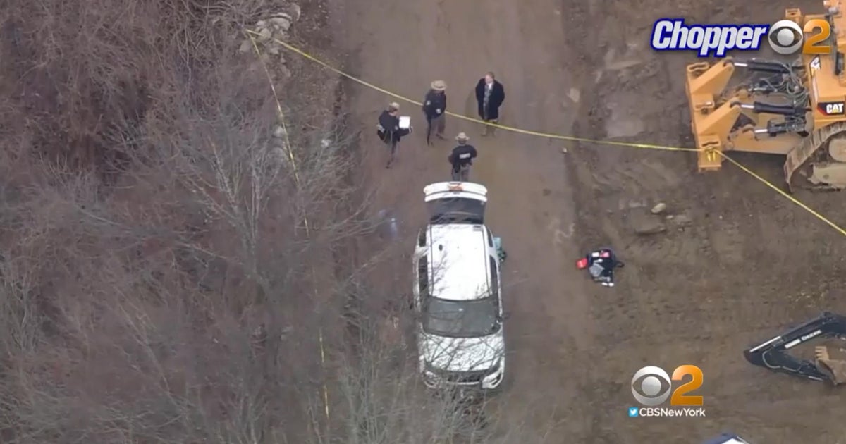 Putnam County Sheriff Deputy fatally shoots man attacking woman with a