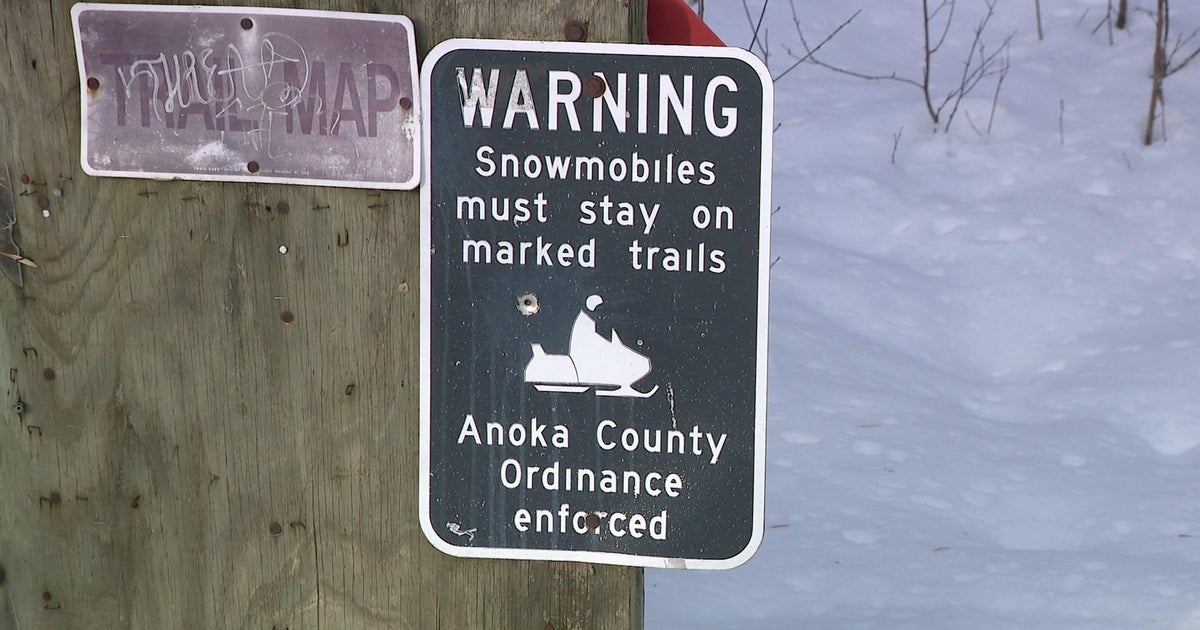 Snowmobile experts share safety tips after deadly weekend on Minnesota