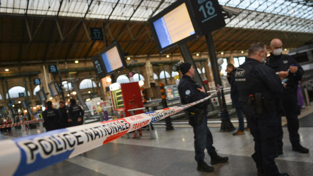 6 injured in knife attack at Gare du Nord train station in Paris: Reports 