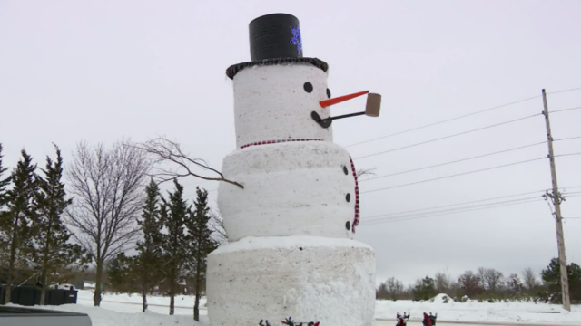 54-foot snowman in Wisconsin 