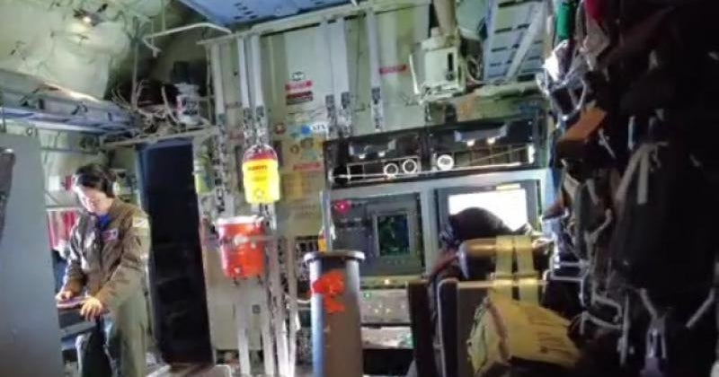 Hurricane Hunters breakdown how they collect data during storms