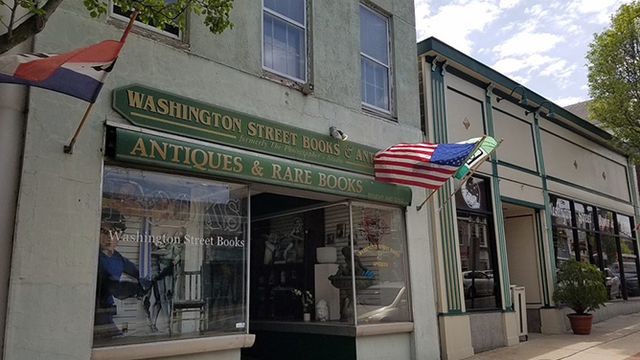 book-store.png 