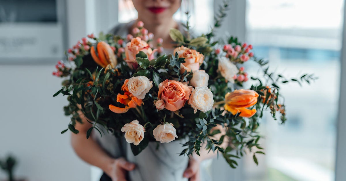 A Guide To The Beautiful Rose Flower » FloraQueen EN