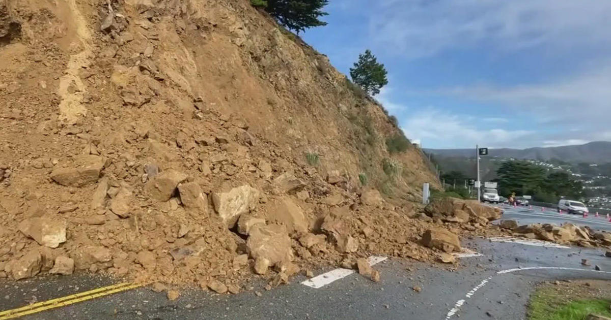 Break in fading atmospheric river reveals extensive damage across Bay Area