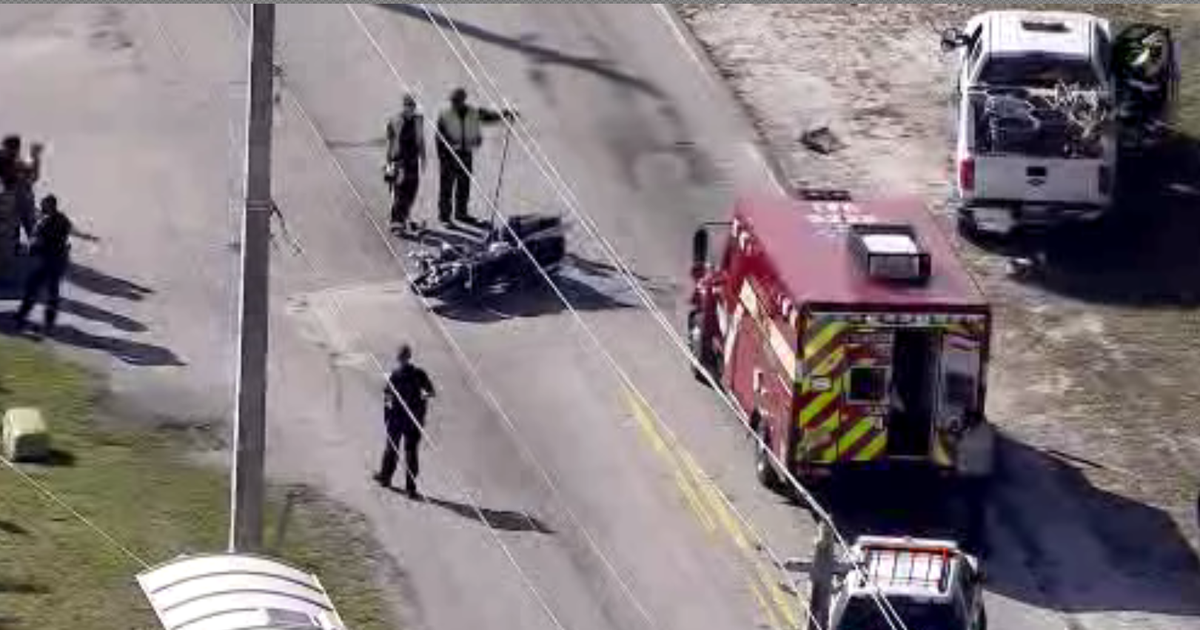 Broward motorcycle officer harm for the duration of crash in Lauderdale Lakes
