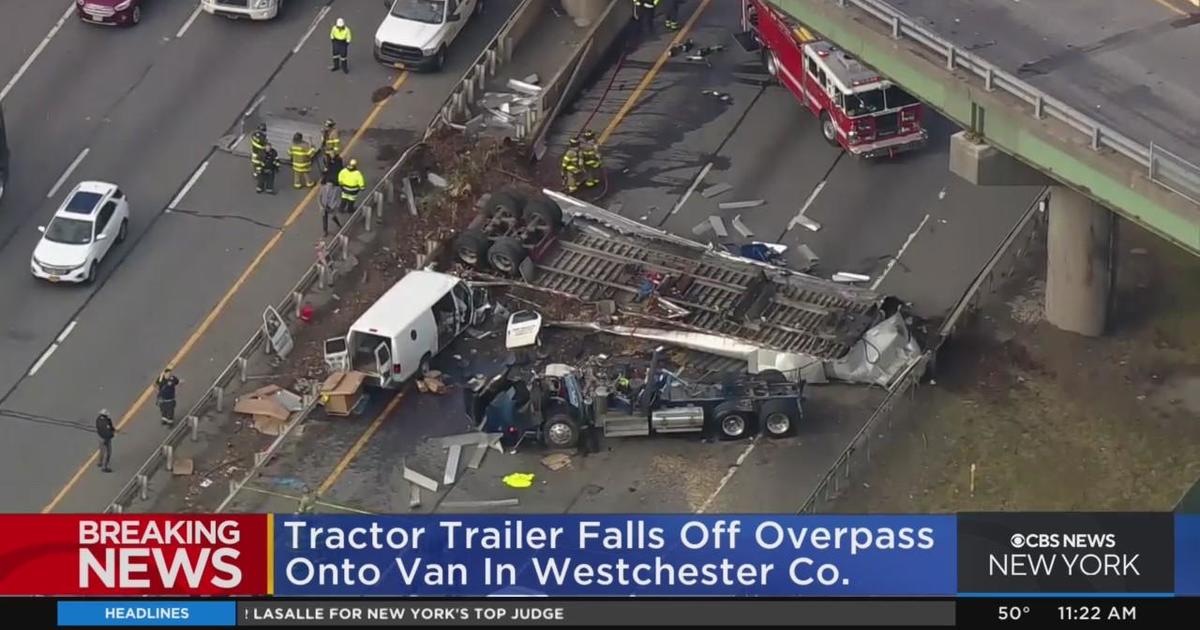 Tractor Trailer Crashes Onto Van After Falling Off Overpass Cbs New York 2986