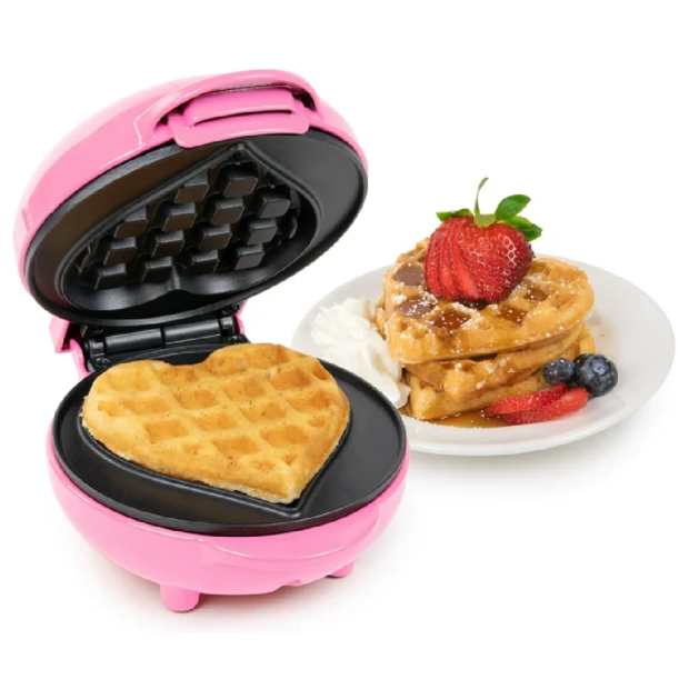 nostalgia-my-mini-heart-waffle-maker.png 