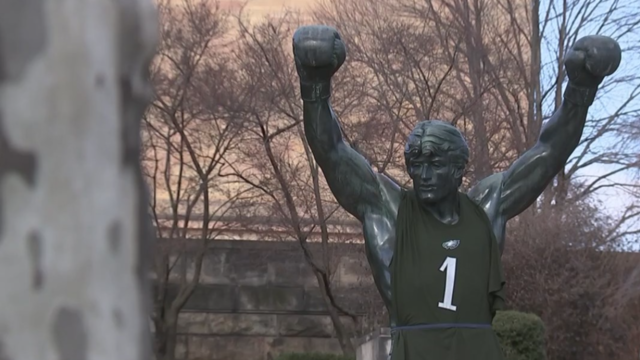 Eagles NFL Playoffs: Rocky statue sporting Jalen Hurts jersey