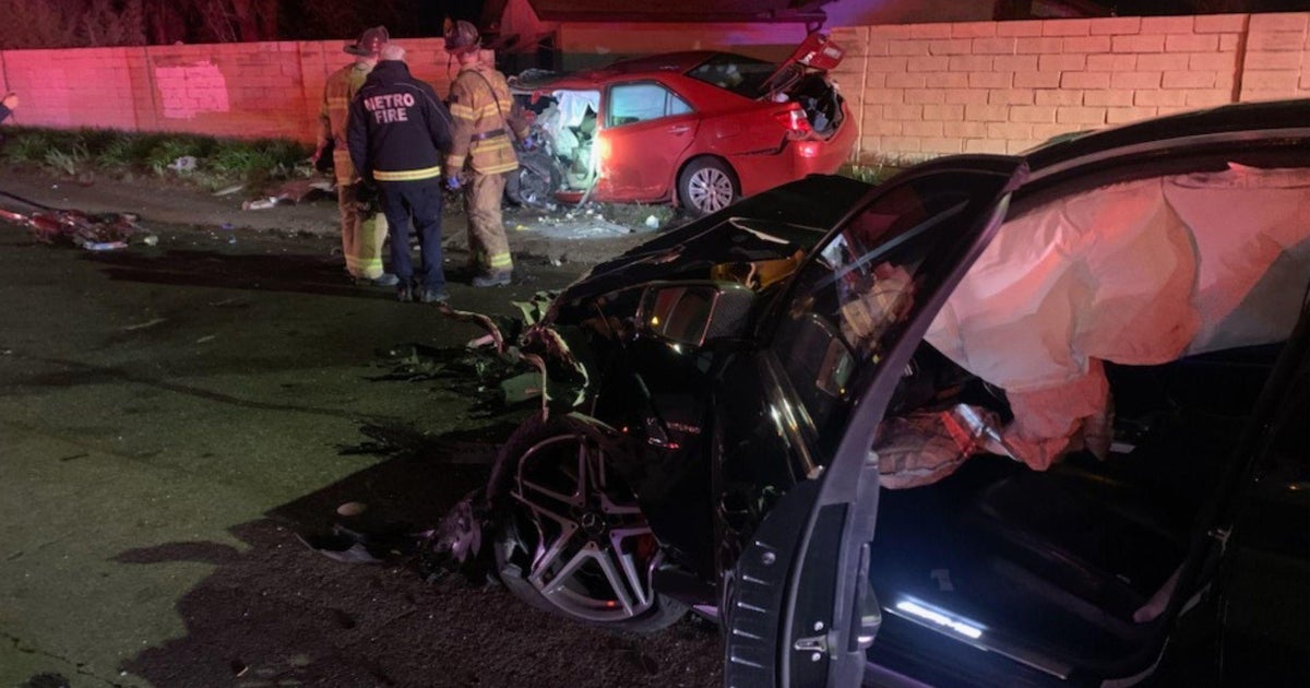 1 person killed, 2 others injured in Citrus Heights vehicle crash