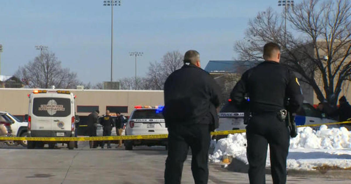 2 students dead, one employee injured in gang-related shooting in Des Moines