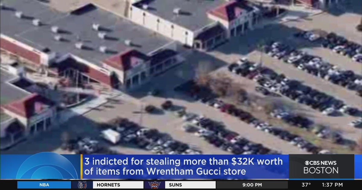 3 men facing federal charges after smash and grab at Wrentham Premium