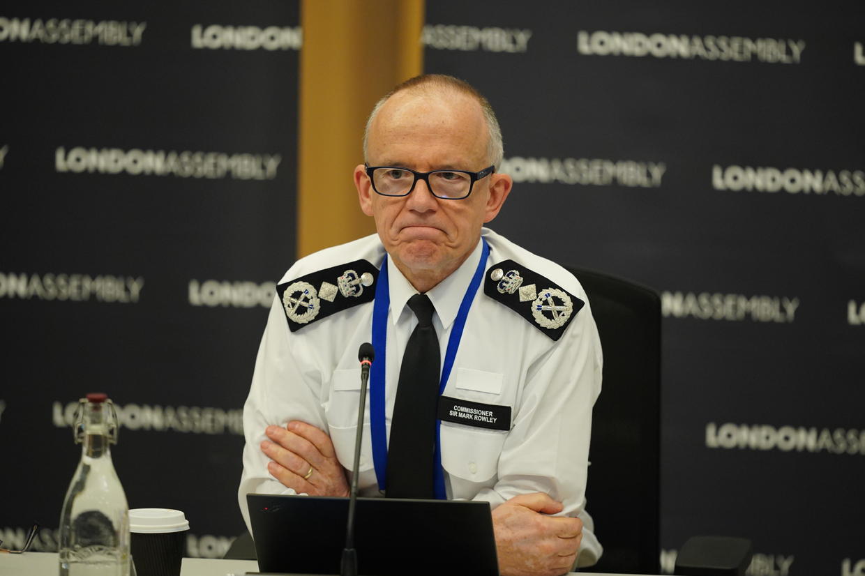 London police say officers likely to face criminal prosecution every ...