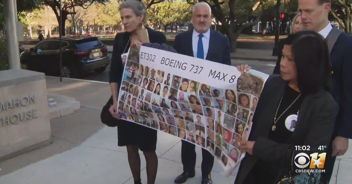 Families of 737 MAX crash victims testify in Fort Worth courtroom - CBS ...